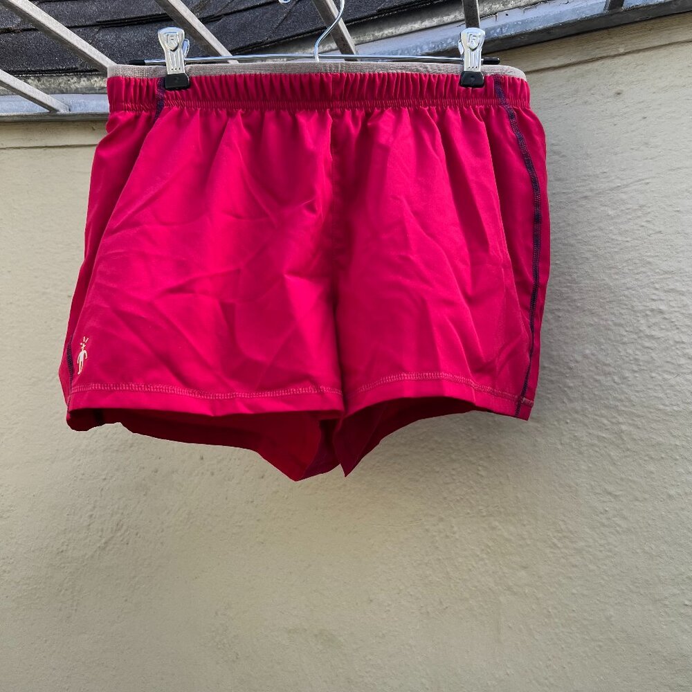 NWOT Smartwool exercise shorts (M)